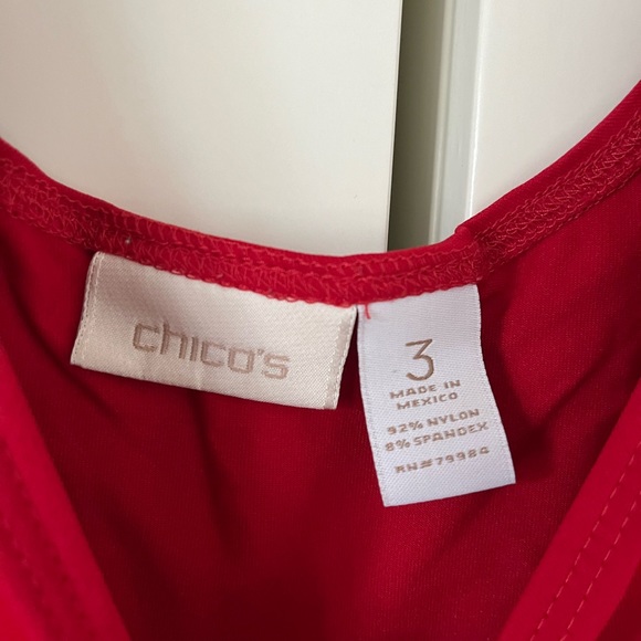 Red tank top - Picture 3 of 3